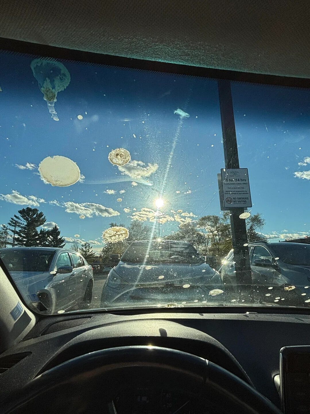 MRHA the S to: 24 hrs Credic/Debit Cardo ONLY Park ac your - del - NO SMOKING NO VAPING 20