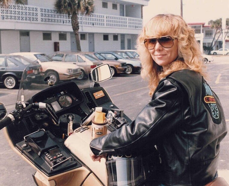 Photos so Retro You Can Smell the Leaded Gasoline