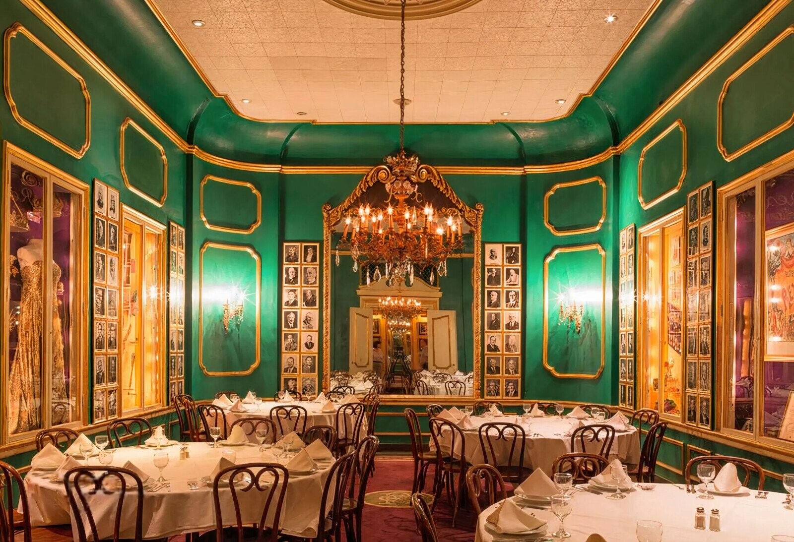 Early Restaurants That Look More Scary Than Appetizing