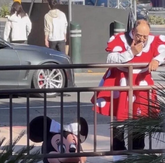 Photos That Could Be Album Covers, But Shouldn’t Be