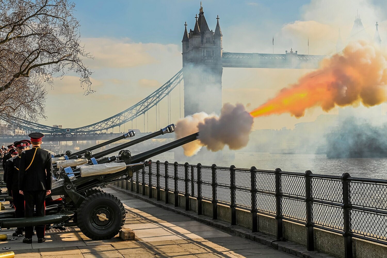 25 Photos That Start A Story You Can Finish