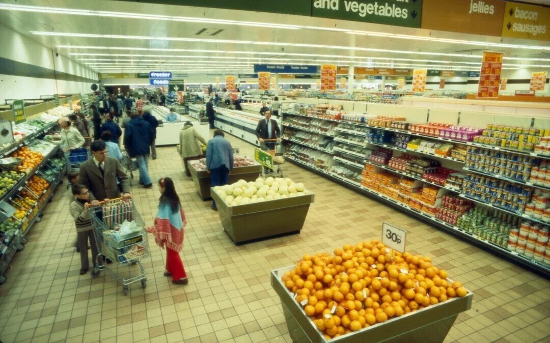 and vegetables jellies bacon sausages - Isoda - - - - - - 32 - 3 freezer - - foods 27 56 30p