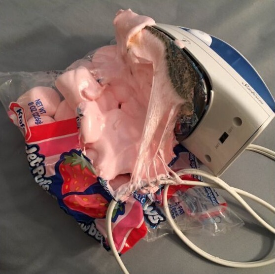 I Cale Squ - strawberr I G y FAT Ebec QUOT 8 OZ (226g) NET WT Kraf Jet-Puts wben