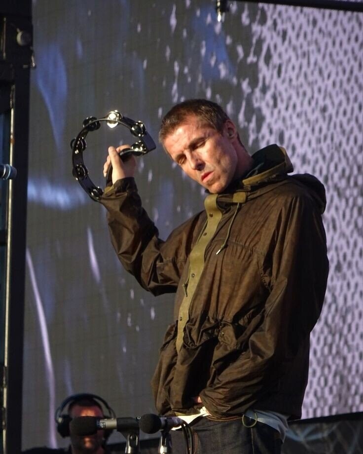 Oasis Songs That Still Turn Any Bad Day Good