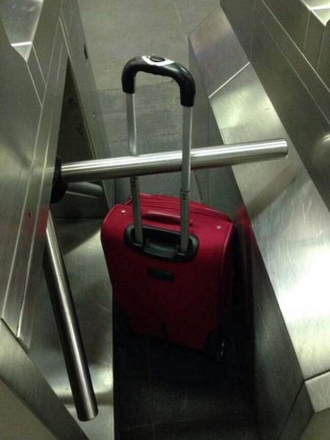 20 Photos Where Someone Made Everything Worse