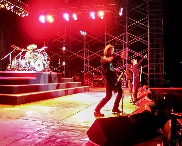 Classic Concert Photos from the '90s and 2000s