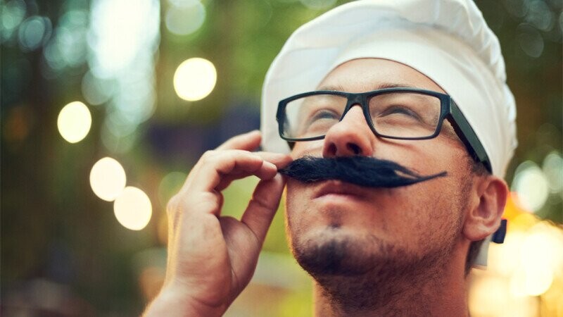 30 Weird Things People Faked for Attention