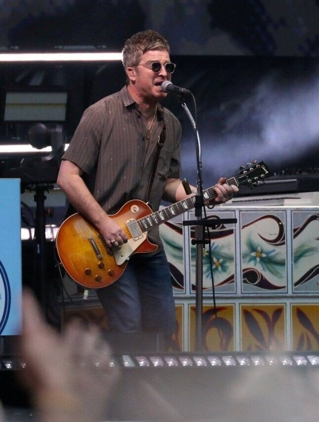 Oasis Songs That Still Turn Any Bad Day Good