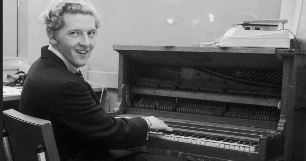 What it Looked Like to Be a Musician Before Hippies Ruined It — '60s and '50s Musicians and Rockers