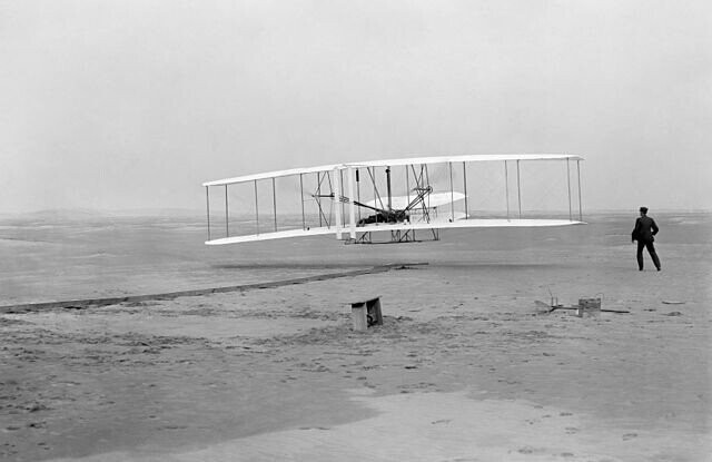 20 Historical Photos With a Story to Tell