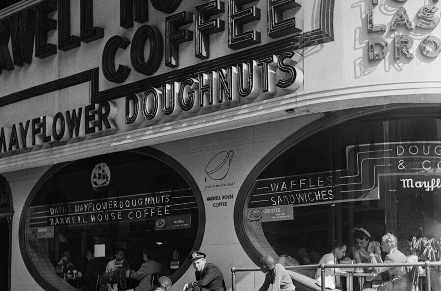 COFFEE I MAYFLOWER DOUGHNUTS DOUG & C Good de the lost dug! WAFFLES BARD'S MAYFLOWERDOUGHNUTS MAXWELL HOUSE mayfe COFFEE SANDWICHES MAXWELL HOUSE COFFEE GRIDDLES GETTA WAIRLES ... - I I 1 