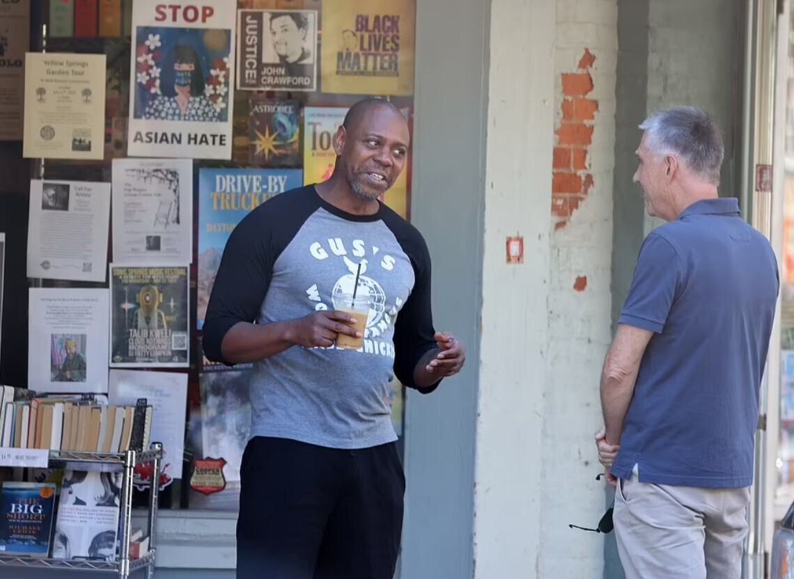 Ex-Famous Figures With Better Life After Fame