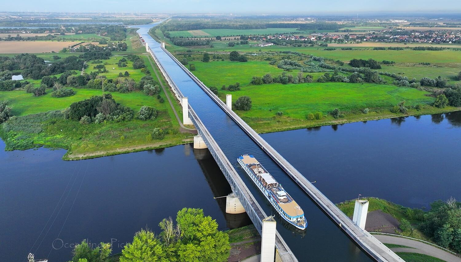 Candid Photos Looking Behind the Scenes at Life