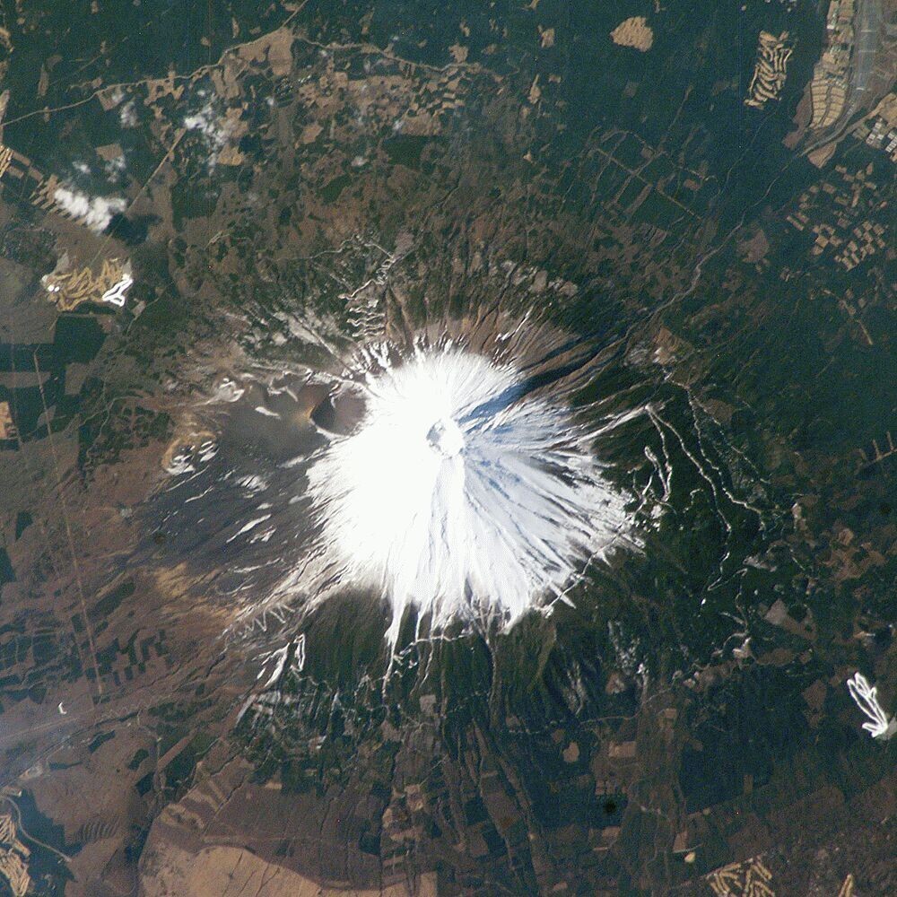 20 Places You Didn't Know You Can See from Space