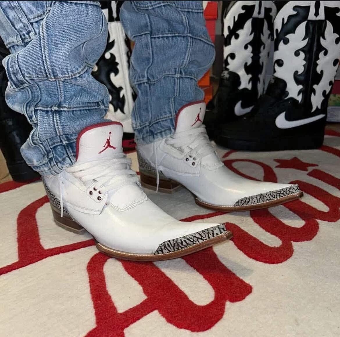 20 Photos Where Common Sense Quit On the Spot