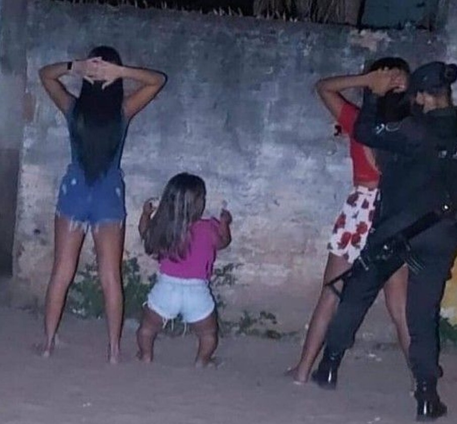 15 Photos from the Past People Would Like to Forget