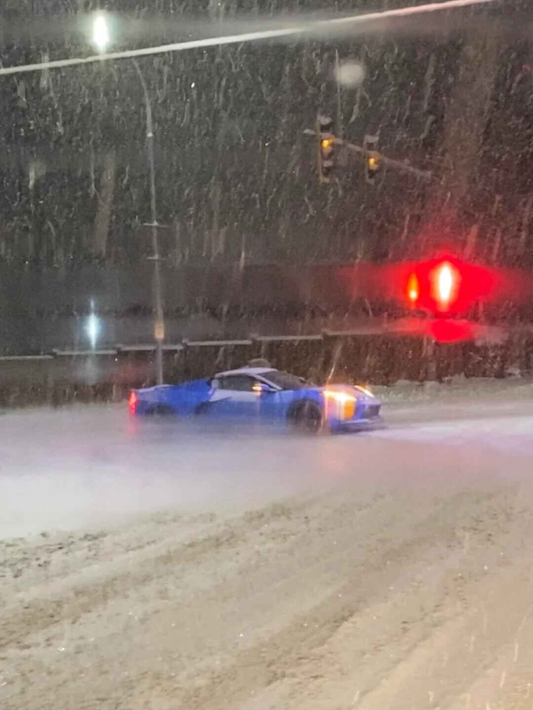 People Who Forgot How to Drive the Second Snow Fell