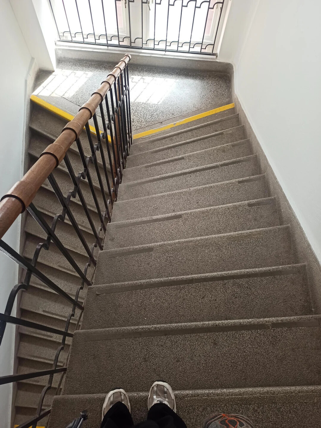 Photos Where Daily Life Feels Too Surreal to Be Real