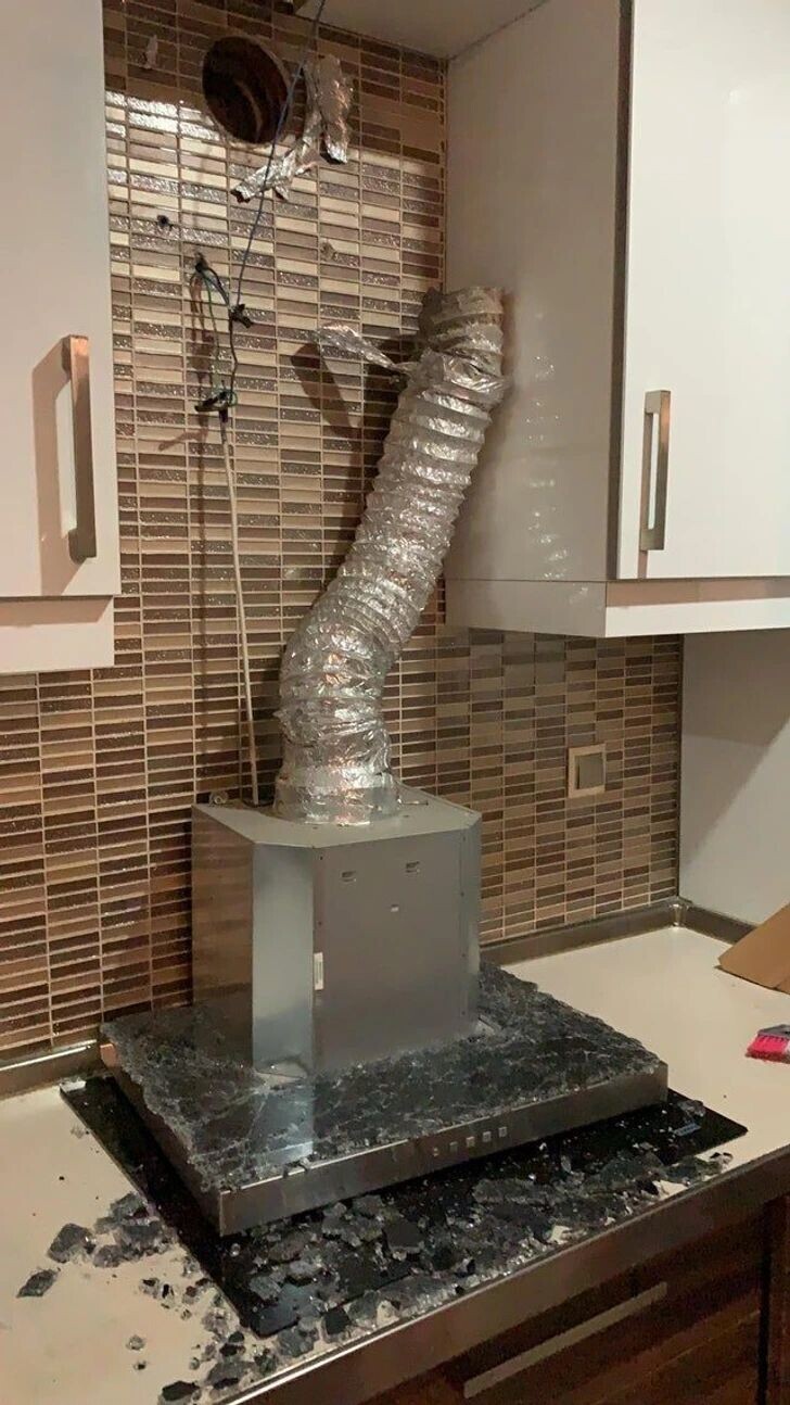 Photos Where Nobody Who Knew What to Do Came Along