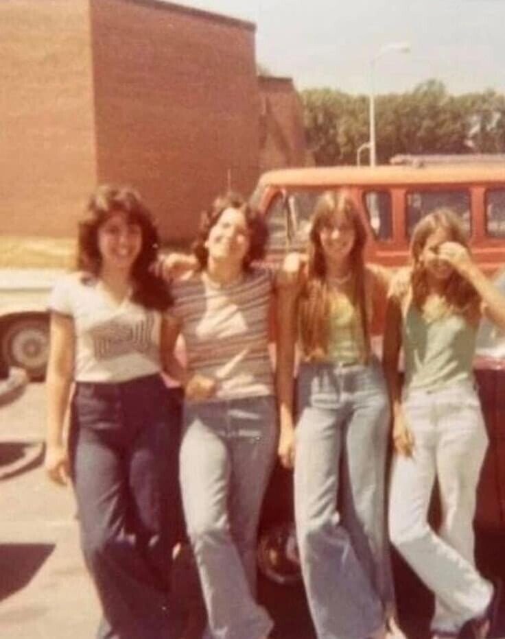 Photos Where Parking Lots Were a ’70s Dance Floor