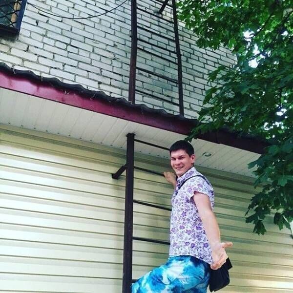 Photos Where Nobody Who Knew What to Do Came Along