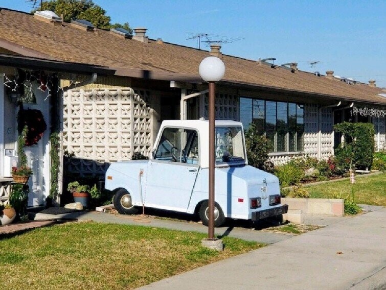 Candid Photos Looking Behind the Scenes at Life