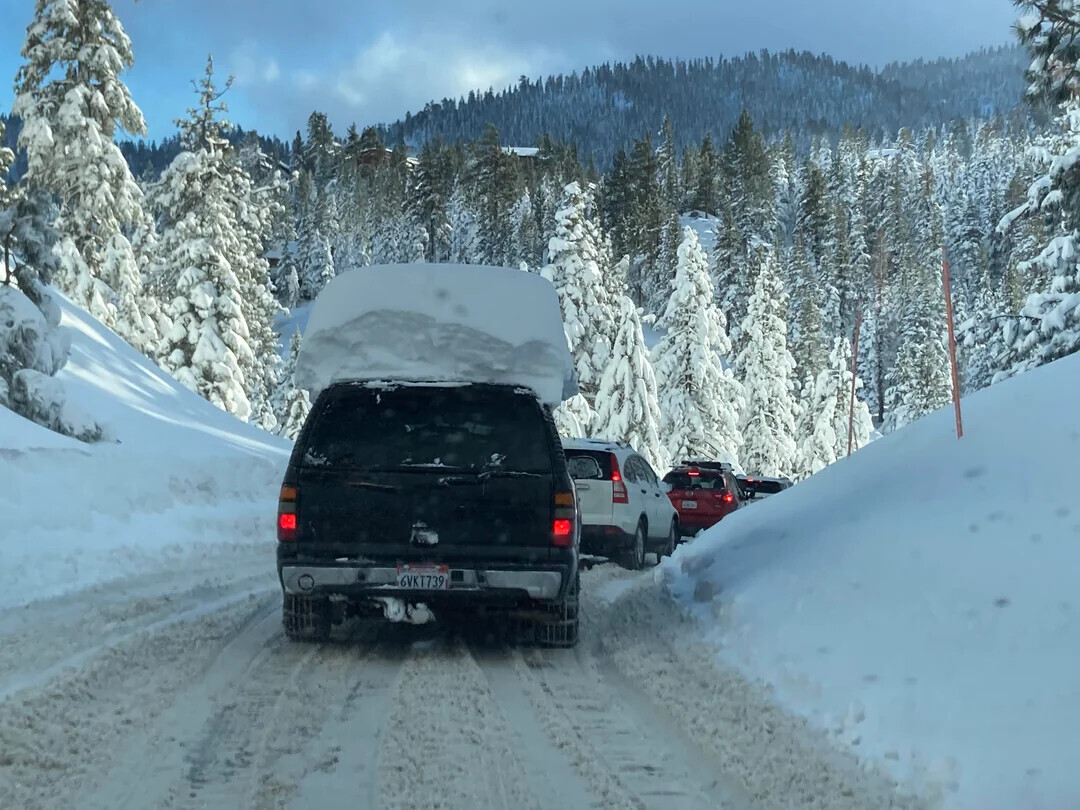 People Who Forgot How to Drive the Second Snow Fell