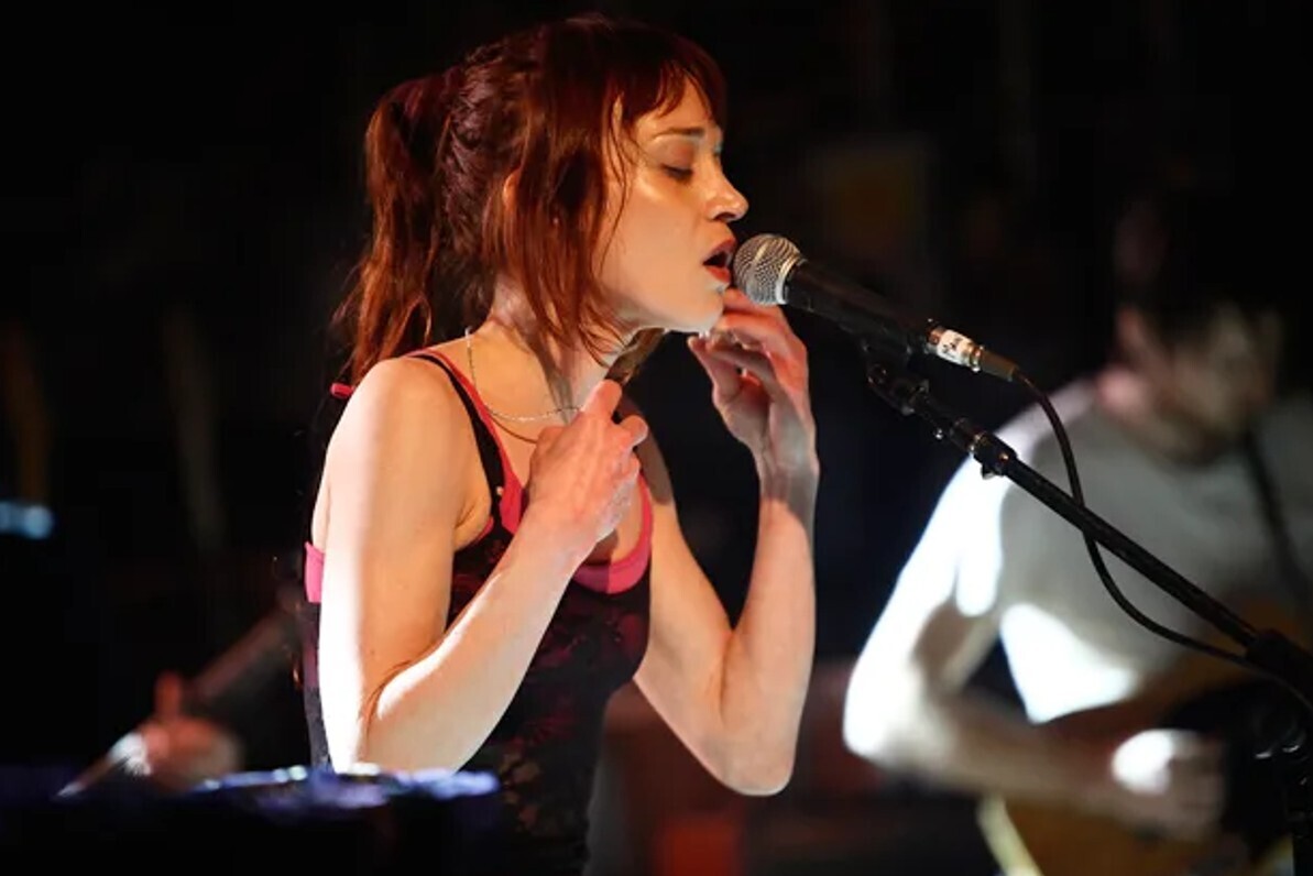 Fiona Apple, Photos as Seen from the Very Beginning