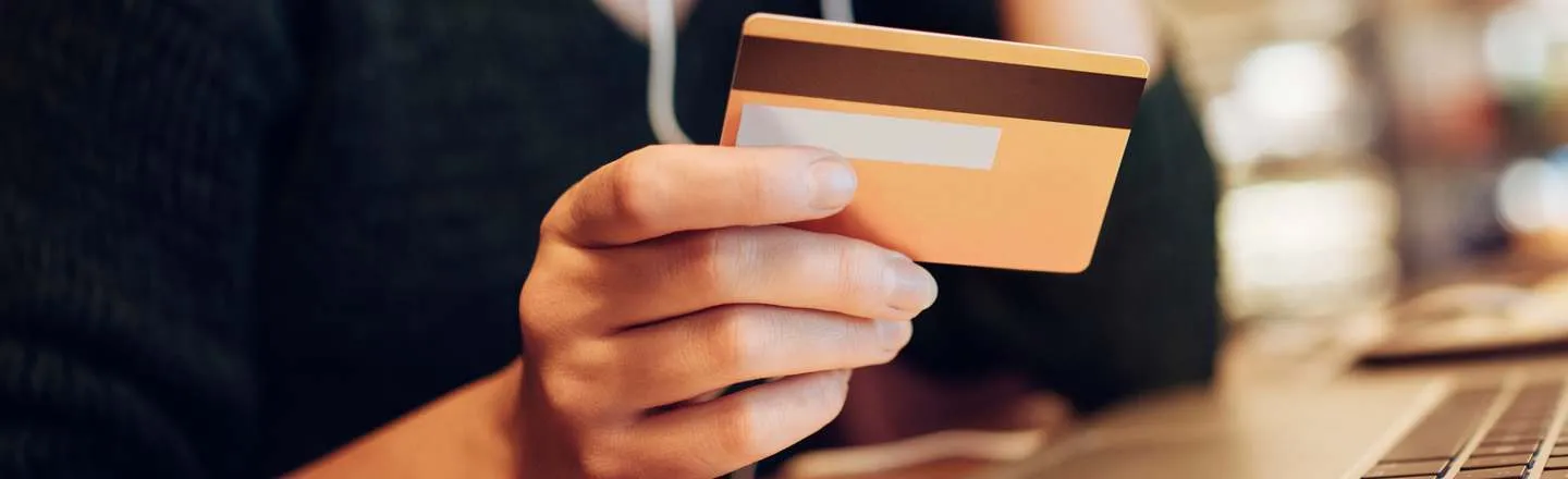 Here's Why Credit Cards Are Different For Rich People