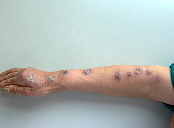 6 Disturbing Realities Behind Your Valentine's Bouquet