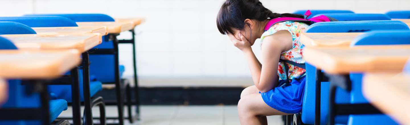 6 Horrific Realities When Your Skin Falls Off For No Reason