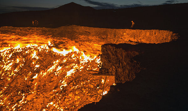 5 Things You Learn From A Trip Into A Huge Chasm Of Hellfire