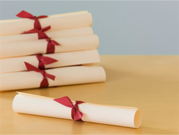 6 Insane Things You Learn When Your College Goes Bankrupt