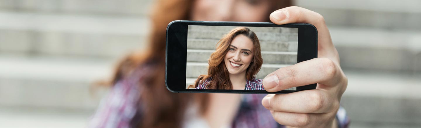 17 Ways Your Friends Are Lying To You On Social Media