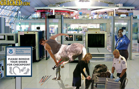 CRAGKEDCON Transportarlon Securiey Aminiserarien PLEASE REMOVE YOUR SHOES FOR CHECKPOINT