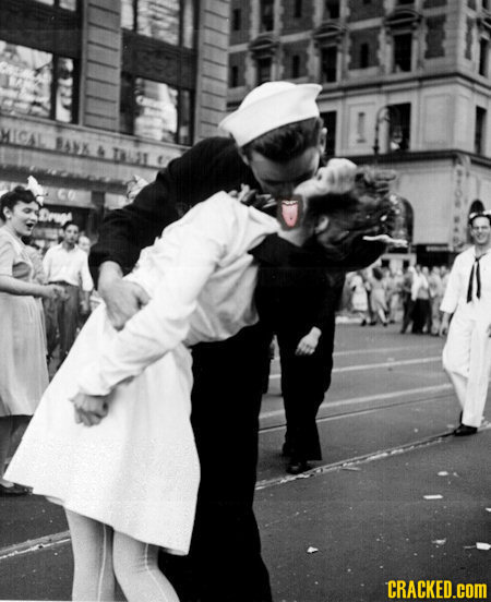 20 Famous Images As Seen With X-Ray Vision