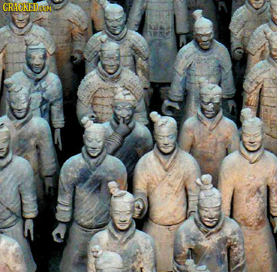 18 Things You Never Noticed in Famous Pictures (Part 2)