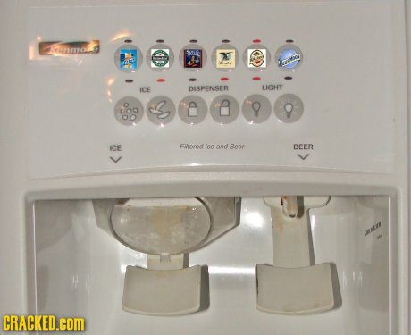 04no EUn a Ien ICE DESPENSER UGHT ICE Fere ice and Blaer BEER wu CRACKED.cOM