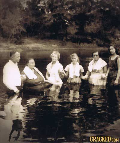 24 Mundane Photos Hiding Creepy Easter Eggs