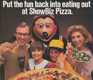 Put the fun back into eating out at ShowBiz Pizza. 